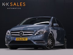 Mercedes-Benz B-klasse - 180 Ambition AUTOMAAT [CRUISE CONTROL, BLUETOOTH TELEFOON, NAVIGATIE, LICHTMETALEN VELGEN,