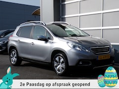 Peugeot 2008 - 1.2 PureTech Style Automaat/PDC/Navi