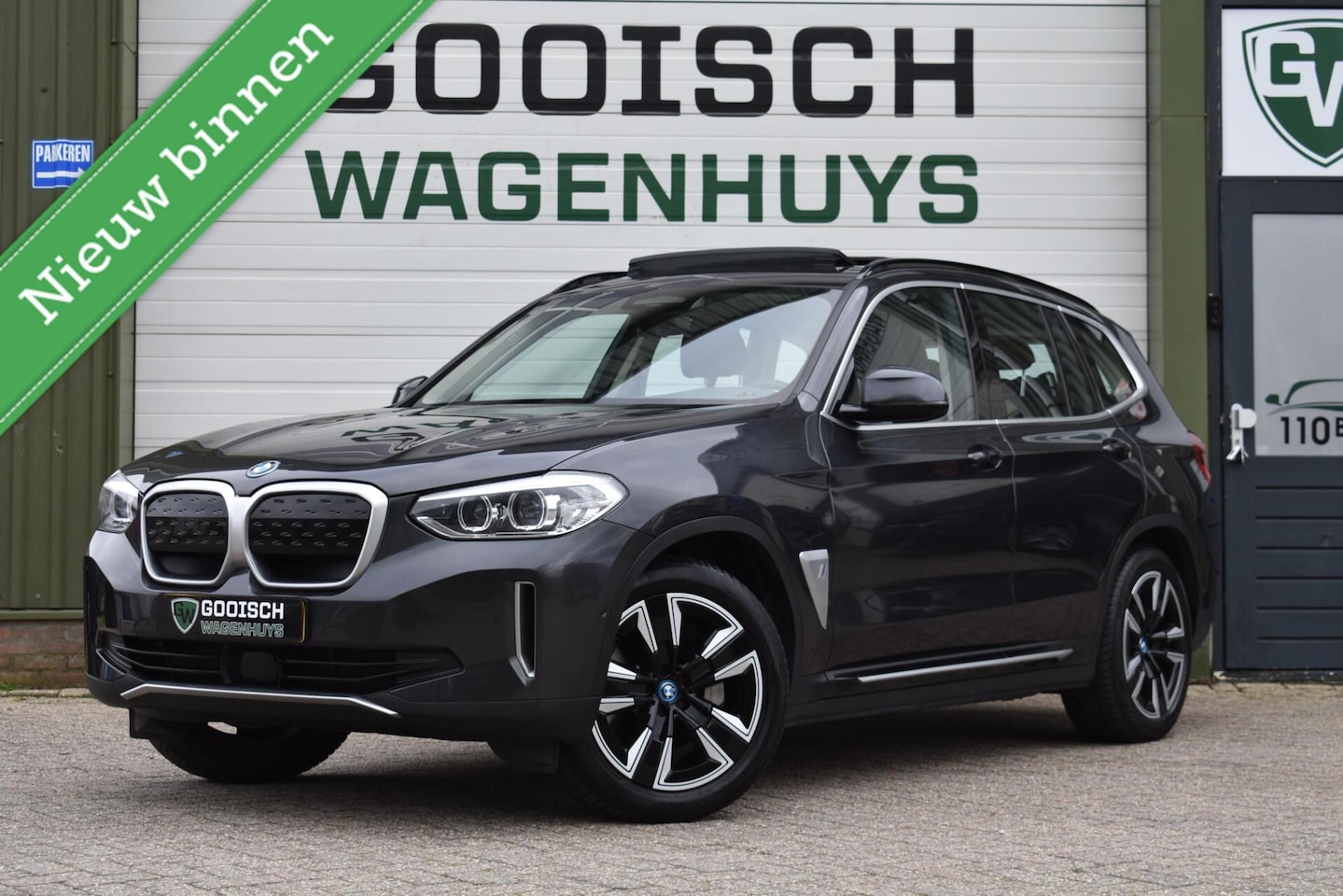 BMW iX3 - Executive 80 kWh | Pano | Leder | Trekhaak | 97% SOH | - AutoWereld.nl