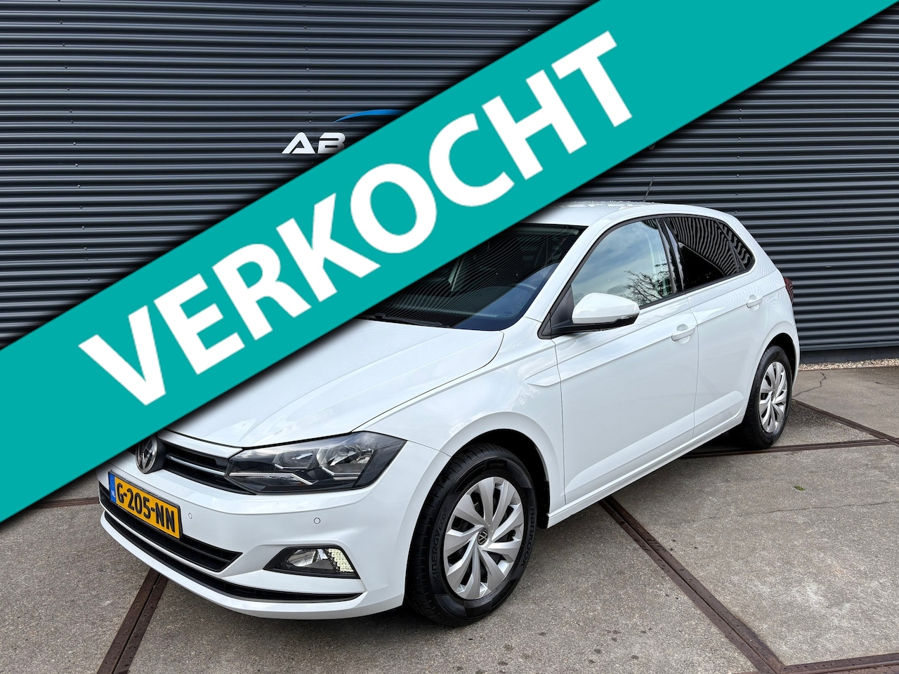 Volkswagen Polo - 1.0 TSI Comfortline PDC/ CARPLAY/ NAVI - AutoWereld.nl
