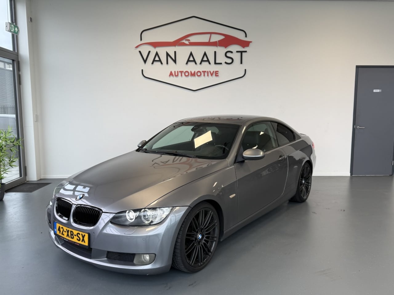 BMW 3-serie Coupé - 320i Executive 320i Executive - AutoWereld.nl