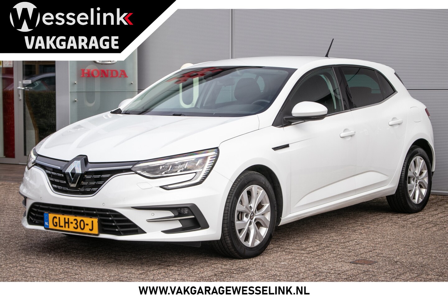 Renault Mégane - 1.6 Plug-In Hybrid 160 Zen  | Navi | Apple cp/Android auto | stoelverwarming - AutoWereld.nl