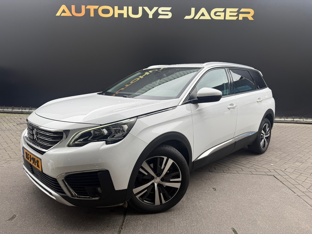 Peugeot 5008 - 1.6 e-THP GT-Line Automaat Camera - AutoWereld.nl