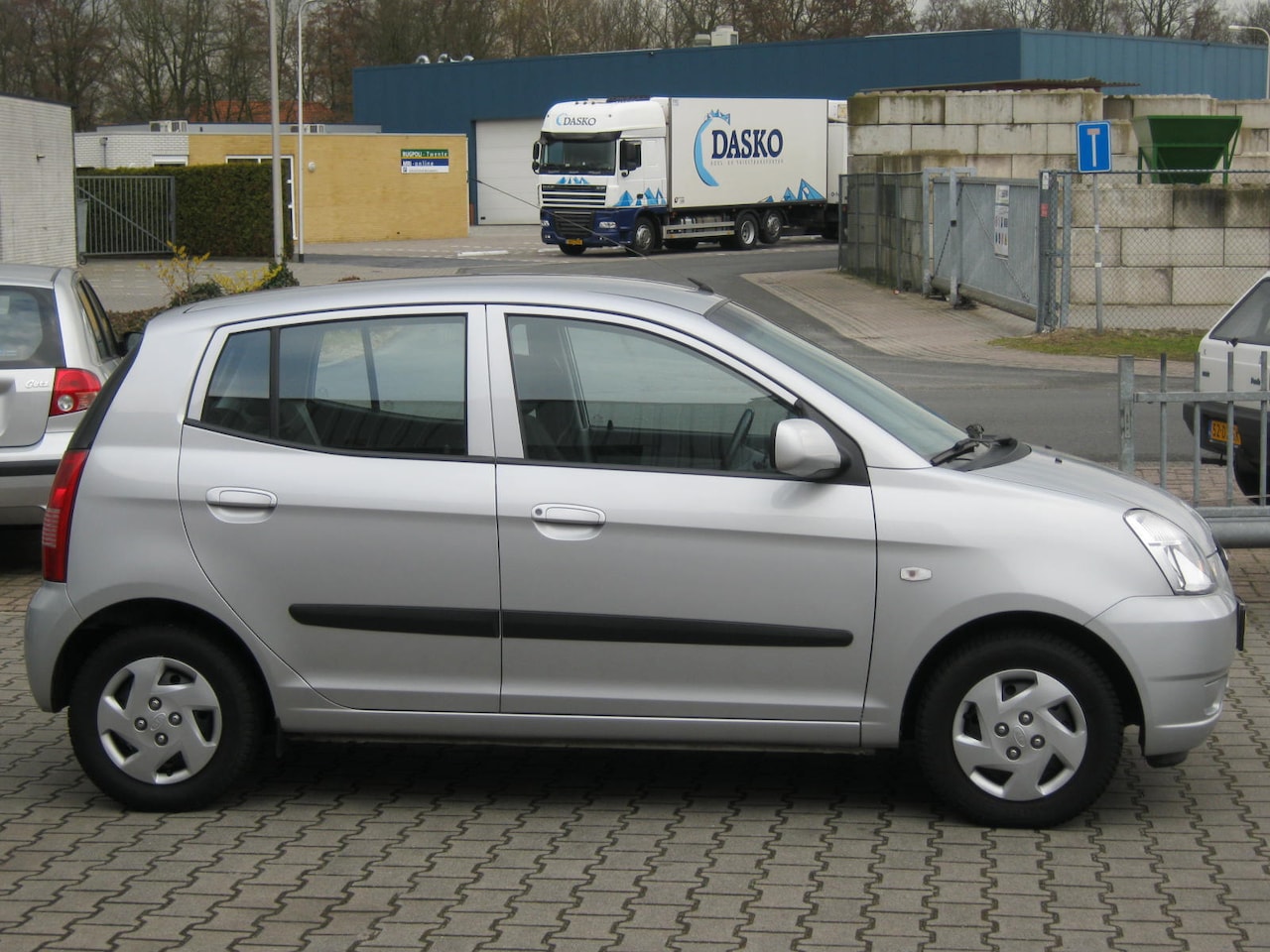 Kia Picanto - 1.1 LX , luxe uitvoering, Foto's volgen spoedig - AutoWereld.nl