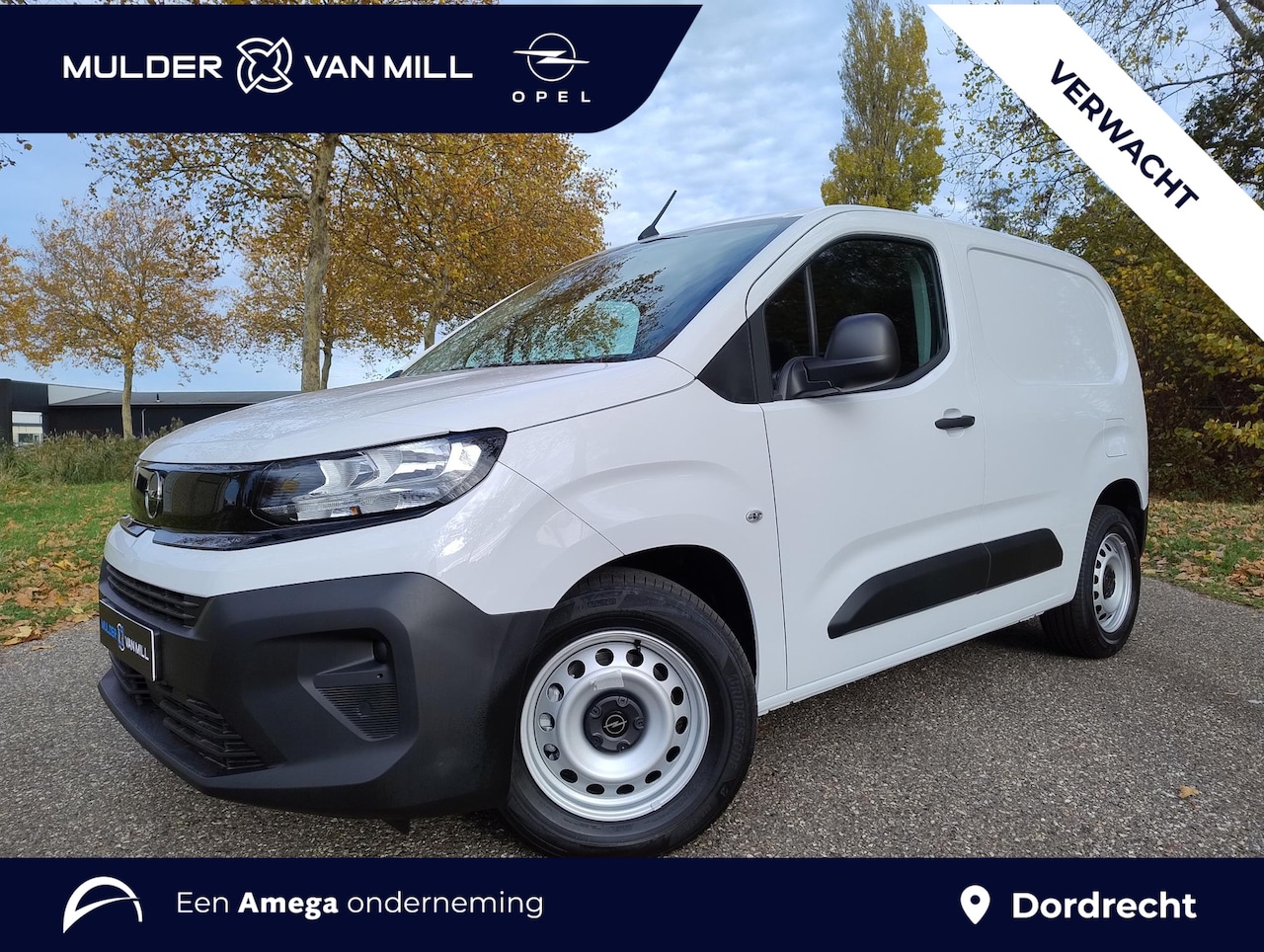 Opel Combo Electric - L1 50 kWh 136pk | 8 jaar garantie | 0% financial lease | Houten afwerking laadruimte | NAV - AutoWereld.nl