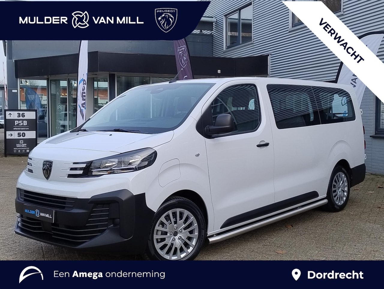 Peugeot e-Expert - Combi L3 75kWh 136pk | 9-persoons | 17 inch stalen velg met design dop | Sidebars | Trekha - AutoWereld.nl