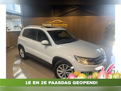 Volkswagen Tiguan - 1.4 TSI Sport&Style Navigatie LMV Dakrailing