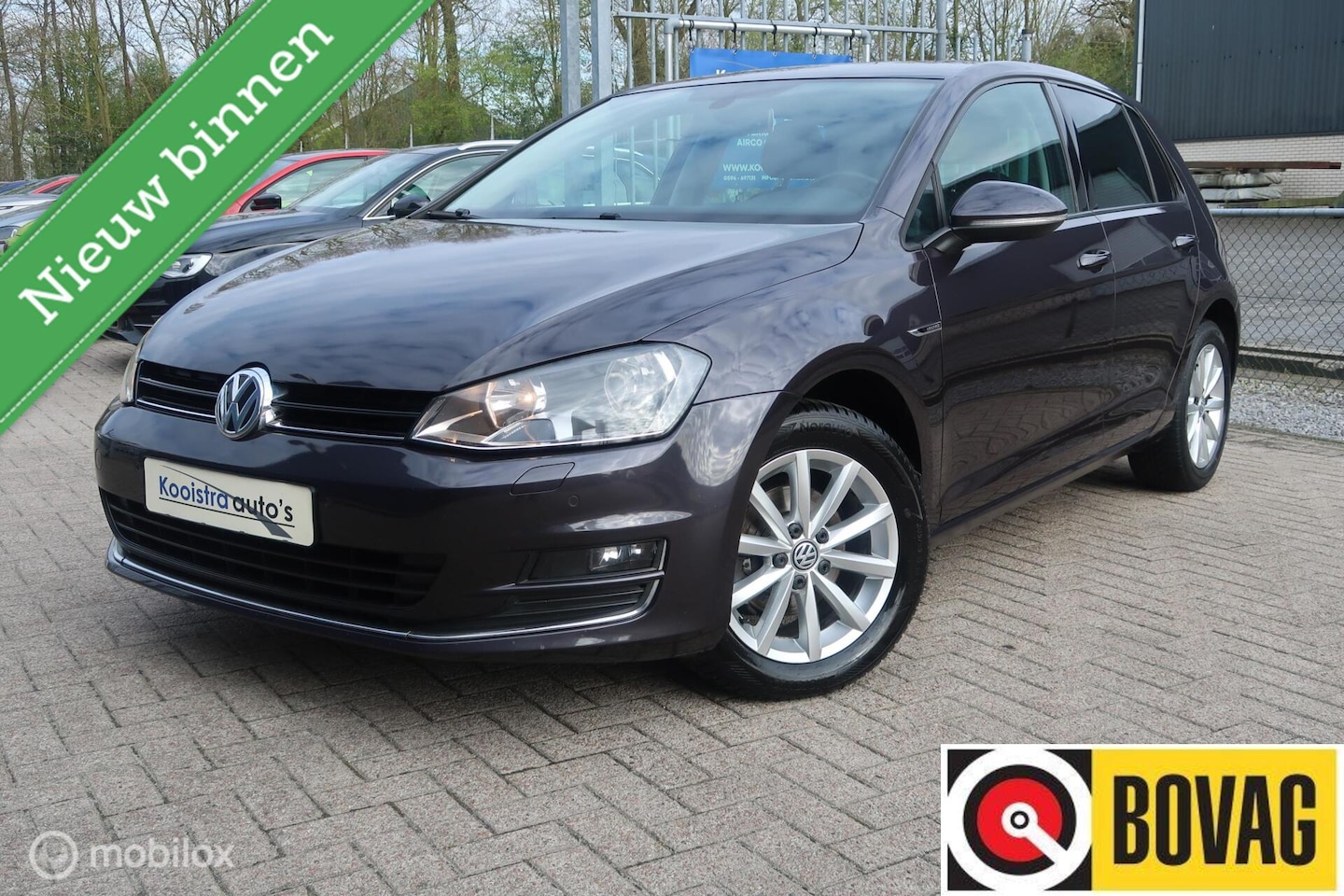 Volkswagen Golf - 1.2 TSI Edition Lounge AUTOMAAT,110PK,CLIMA - AutoWereld.nl