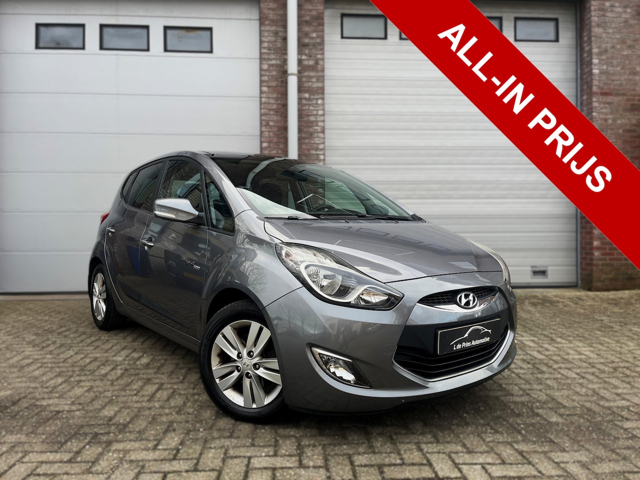 Hyundai ix20 - 1.4i i-Vision Pano/Camera/Navi/Trekhaak/Garantie - AutoWereld.nl