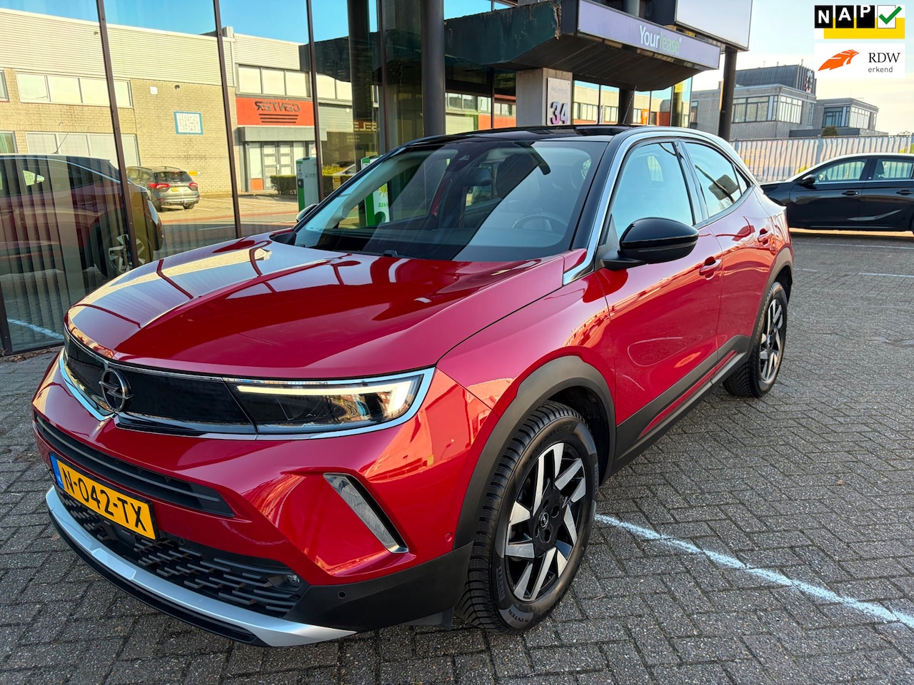 Opel Mokka - 1.2 Business Elegance / 360 Camera / Apple Carplay / LED / ParkAssist - AutoWereld.nl