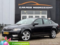 Skoda Octavia - 1.4 TSI 140pk Greentech Ambition NAVIGATIE|CRUISE CONTROL|AIRCO|17 INCH VELGEN Maandag tot