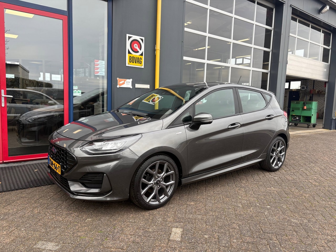 Ford Fiesta - 1.0 EcoBoost Hybrid ST-Line 1.0 EcoBoost Hybrid ST-Line - AutoWereld.nl