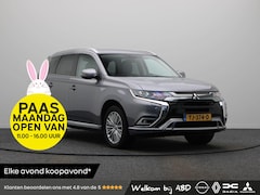 Mitsubishi Outlander - 2.4 PHEV Intense | Cruise | Clima | PDC | Trekhaak |