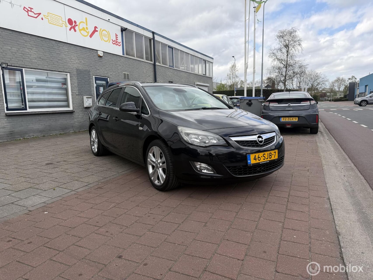 Opel Astra Sports Tourer - 1.4 Turbo Sport 1.4 Turbo Sport - AutoWereld.nl