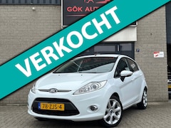 Ford Fiesta - 1.25 Titanium / Stoelverwarming / Leer / PDC / NAP / LM Velgen / Cruise Control / Voorruit