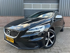 Volvo V40 - 2.0 190PK T4 Business Sport Afneembare trekhaak / Led koplampen