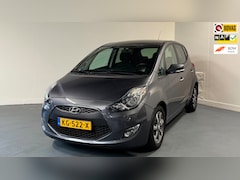Hyundai ix20 - 1.4i Go | NL-AUTO | TREKHAAK | NAVI + BLUETOOTH | PARKEERSENS. | CAMERA |