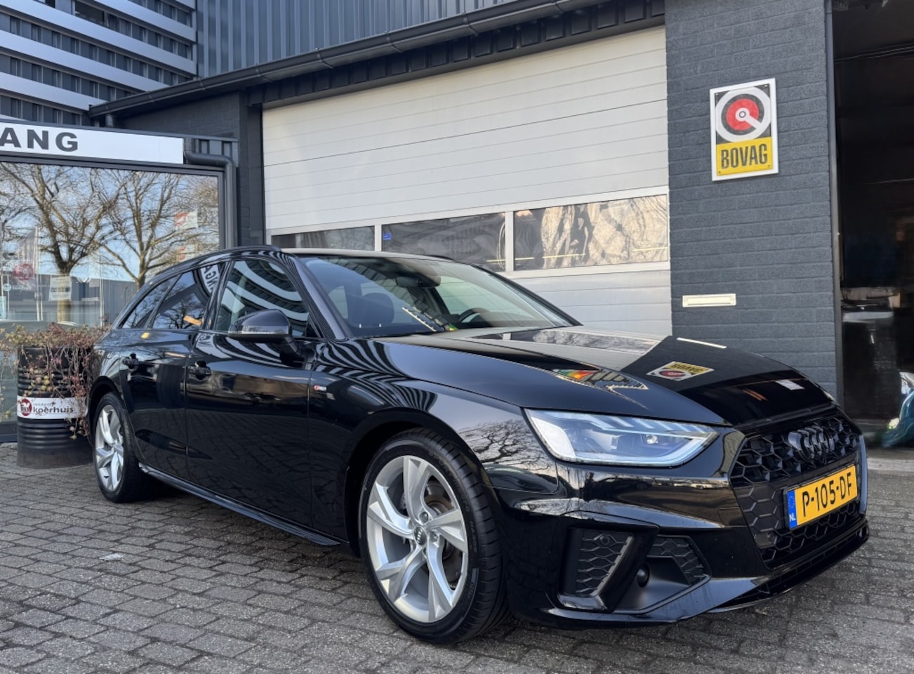 Audi A4 Avant - 35 TFSI S-Line/Sport/Leer/Automaat - AutoWereld.nl