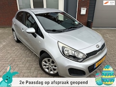 Kia Rio - 1.2 CVVT Comfort Pack / Navi / Camera / Airco / 5DRS / NAP