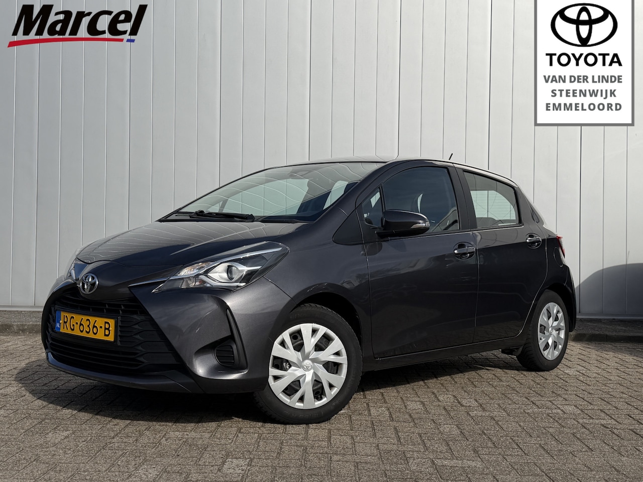 Toyota Yaris - 1.5 VVT-i Aspiration NL Auto Trekhaak Camera Clima Cruise - AutoWereld.nl
