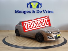 Hyundai i30 - 1.6 GDI i-Motion Airco | Trekhaak | Cruise Control | Parkeersensoren | NAP | Isofix