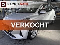 Hyundai i10 - 1.0 Comfort Smart .Opties: Camera en Navigatie All season banden