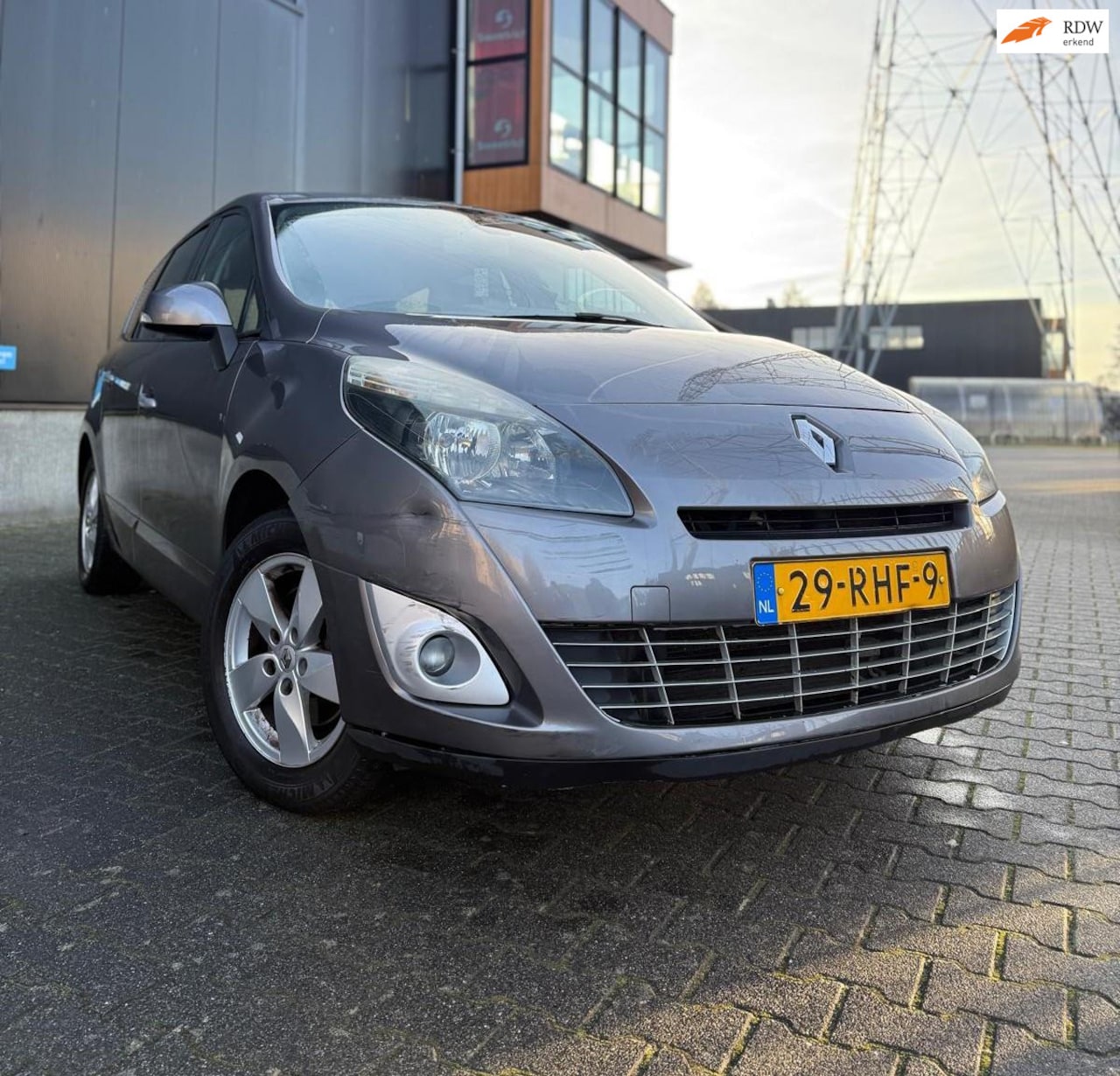 Renault Grand Scénic - 2.0 Dynamique 7p. 2.0 Dynamique 7p. - AutoWereld.nl