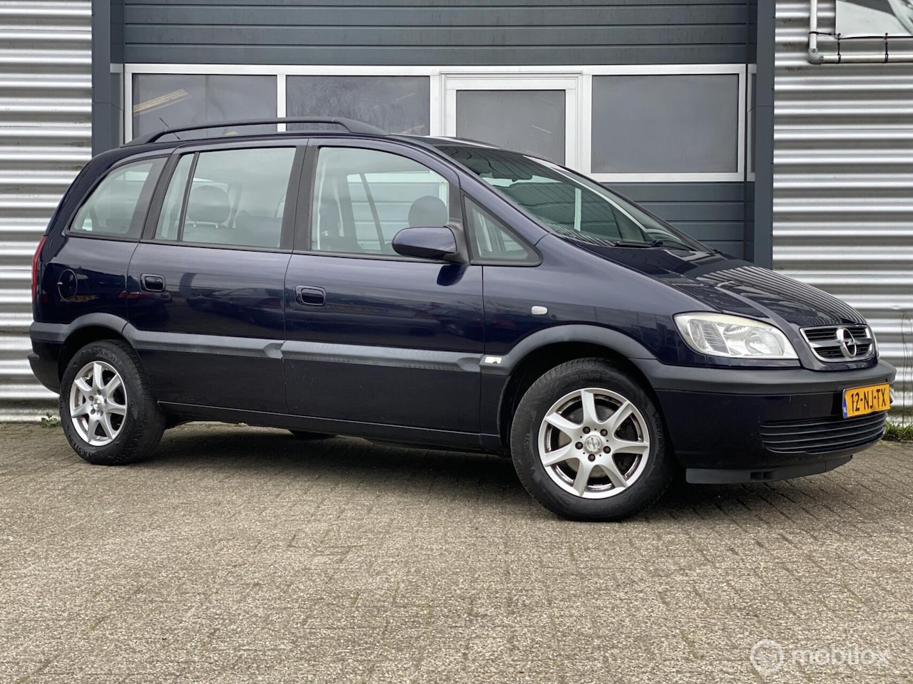 Opel Zafira - 1.8-16V 2003|Nwe APK|Cruise|7 Persoons|Trekhaak| - AutoWereld.nl