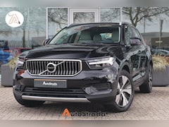 Volvo XC40 - T4 Inscription Expression 211pk | Stoelverwarming | Trekhaak | Cruise | Navigatie | Carpla