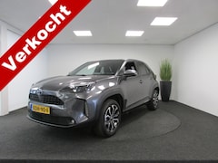 Toyota Yaris Cross - 1.5 Hybrid I Luxe uitvoering I Dodehoekherkenning I Elektrische achterklep I