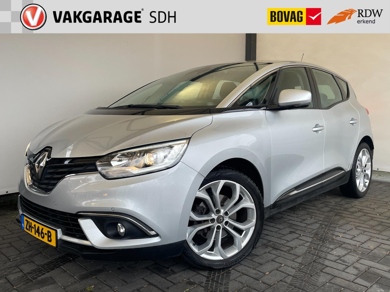 Renault Scénic - 1.3 TCe Limited|Navigatie|Keyless Entry|Nette auto - AutoWereld.nl