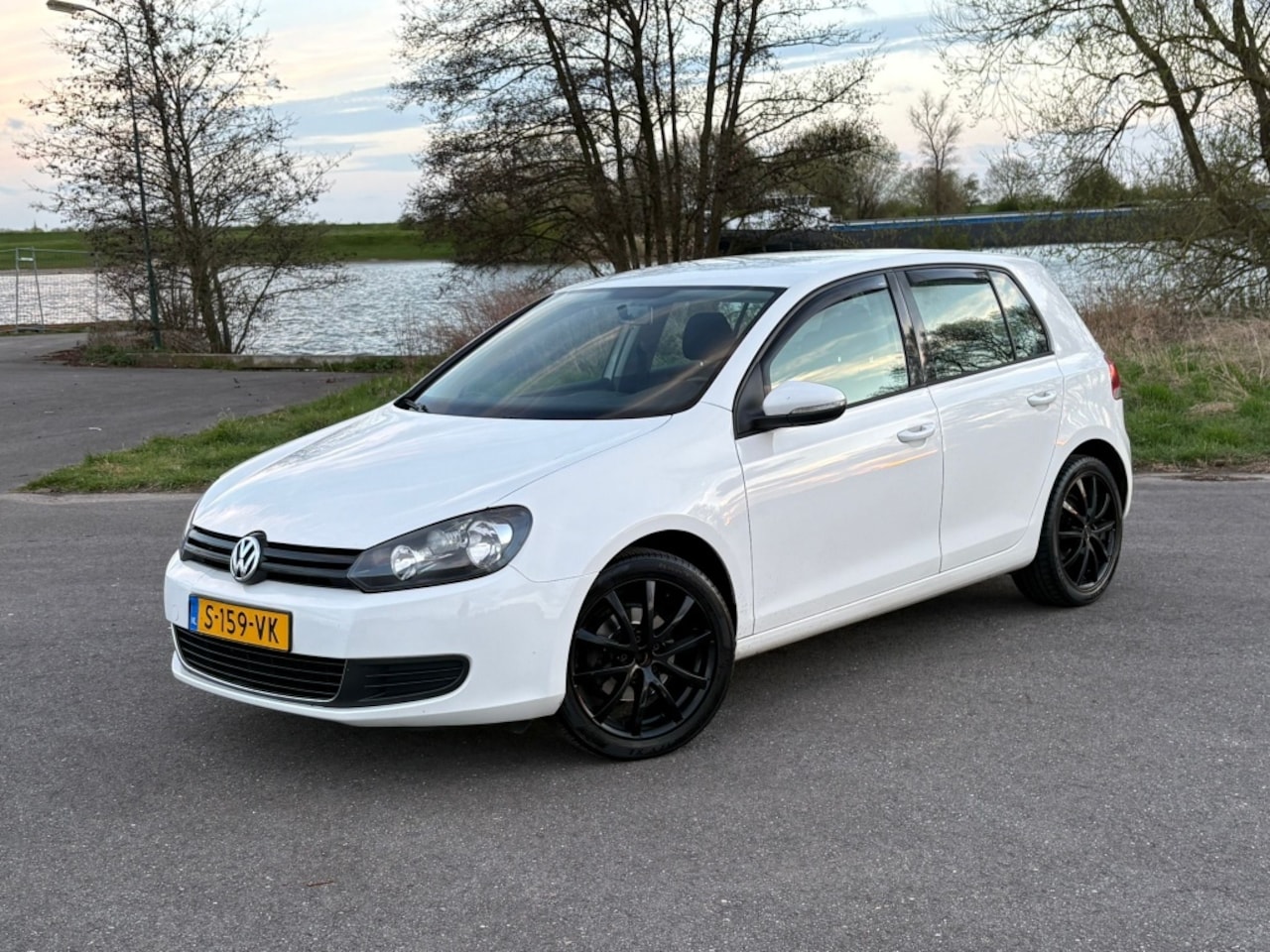 Volkswagen Golf - 1.2 TSI Trendline Airco LMT Velgen - AutoWereld.nl