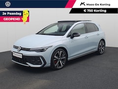 Volkswagen Golf - 1.5eHybrid 200kW/272PK GTE · Panoramadak · Camera + Parkeersensoren · Trekhaak · Garantie
