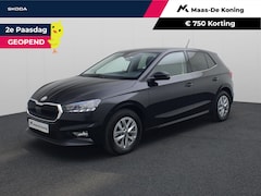 Skoda Fabia - 1.0TSI/115PK Selection DSG · Apple/Android · Parkeersensoren · Stoel -& stuurverwarming ·