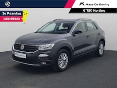 Volkswagen T-Roc - 1.5TSI/150PK DSG · Navigatie · Parkeersensoren · Lane assist