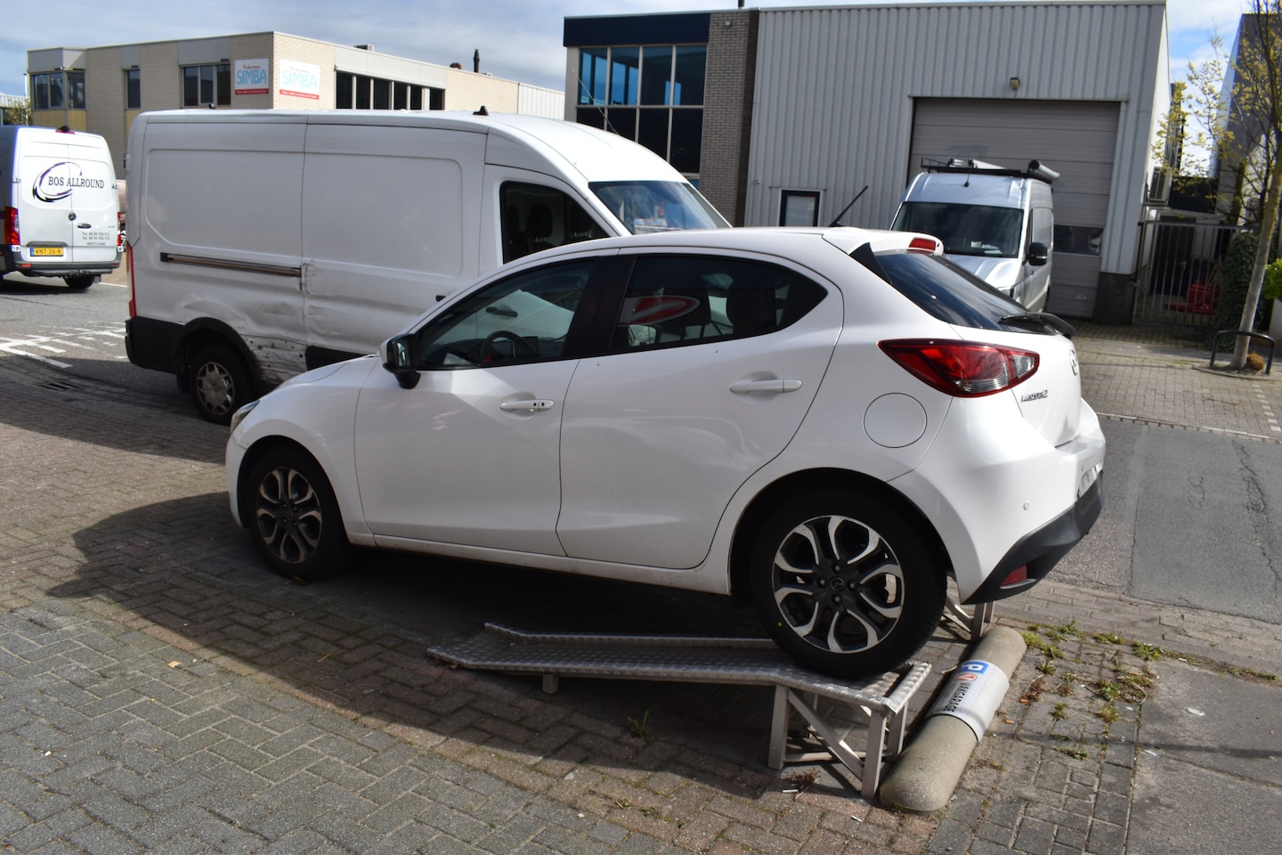 Mazda 2 - 1.5 Skyactiv-G SkyLease GT 1.5 Skyactiv-G Skylease GT - AutoWereld.nl