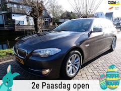BMW 5-serie Touring - 523i High Exe Aut. 6-Cilinder Leder Navi Xenon