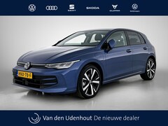 Volkswagen Golf - 1.5 eHybrid 204pk Life Edition DSG / Stoel+ Stuurverwarming / App connect / Camera