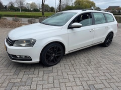 Volkswagen Passat Variant - 1.6 TDI Trendline BlueMotion Navi