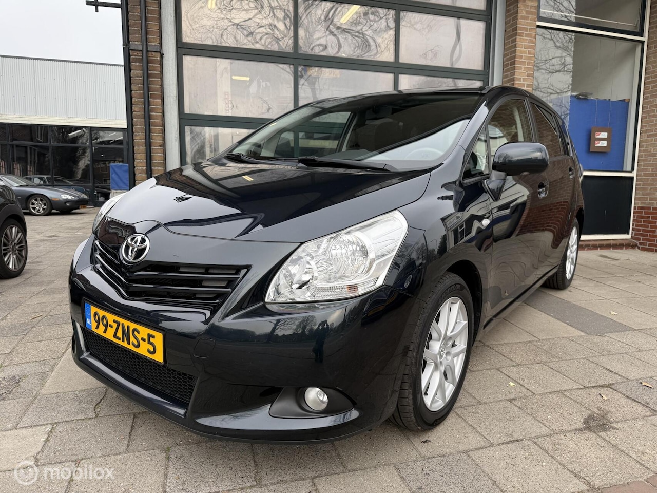Toyota Verso - 1.8 VVT-i Business Titanium / Trekhaak / Clima - AutoWereld.nl