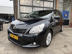 Toyota Verso - 1.8 VVT-i Business Titanium / Trekhaak / Clima