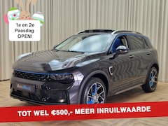 Lynk & Co 01 - 1.5 *MY23* FACELIFT / Zwarte Hemel / 360 Camera / Panoramadak / Infinity Sound / Adaptive