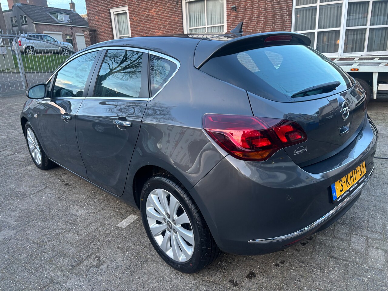 Opel Astra - 1.4 Turbo Cosmo