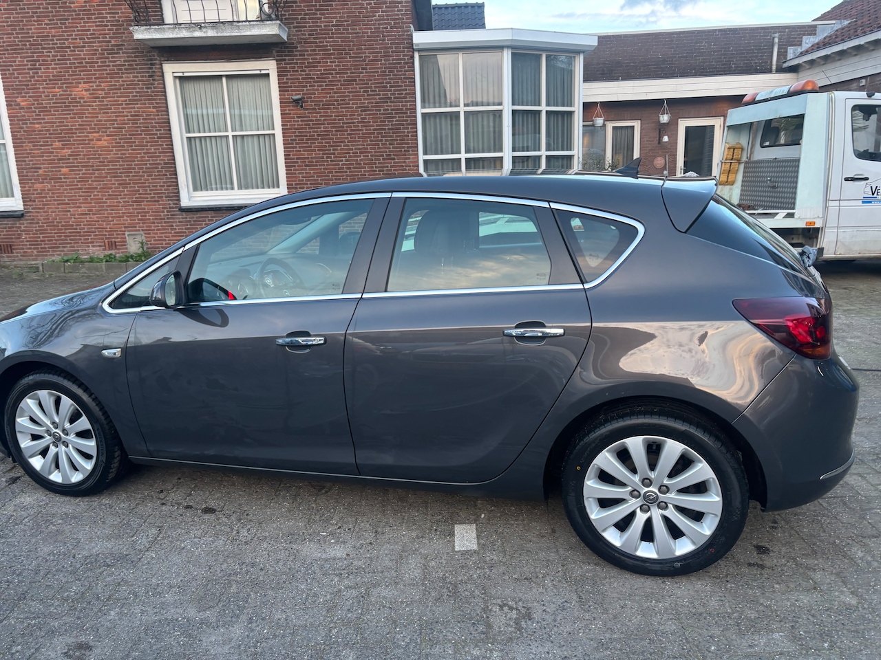 Opel Astra - 1.4 Turbo Cosmo