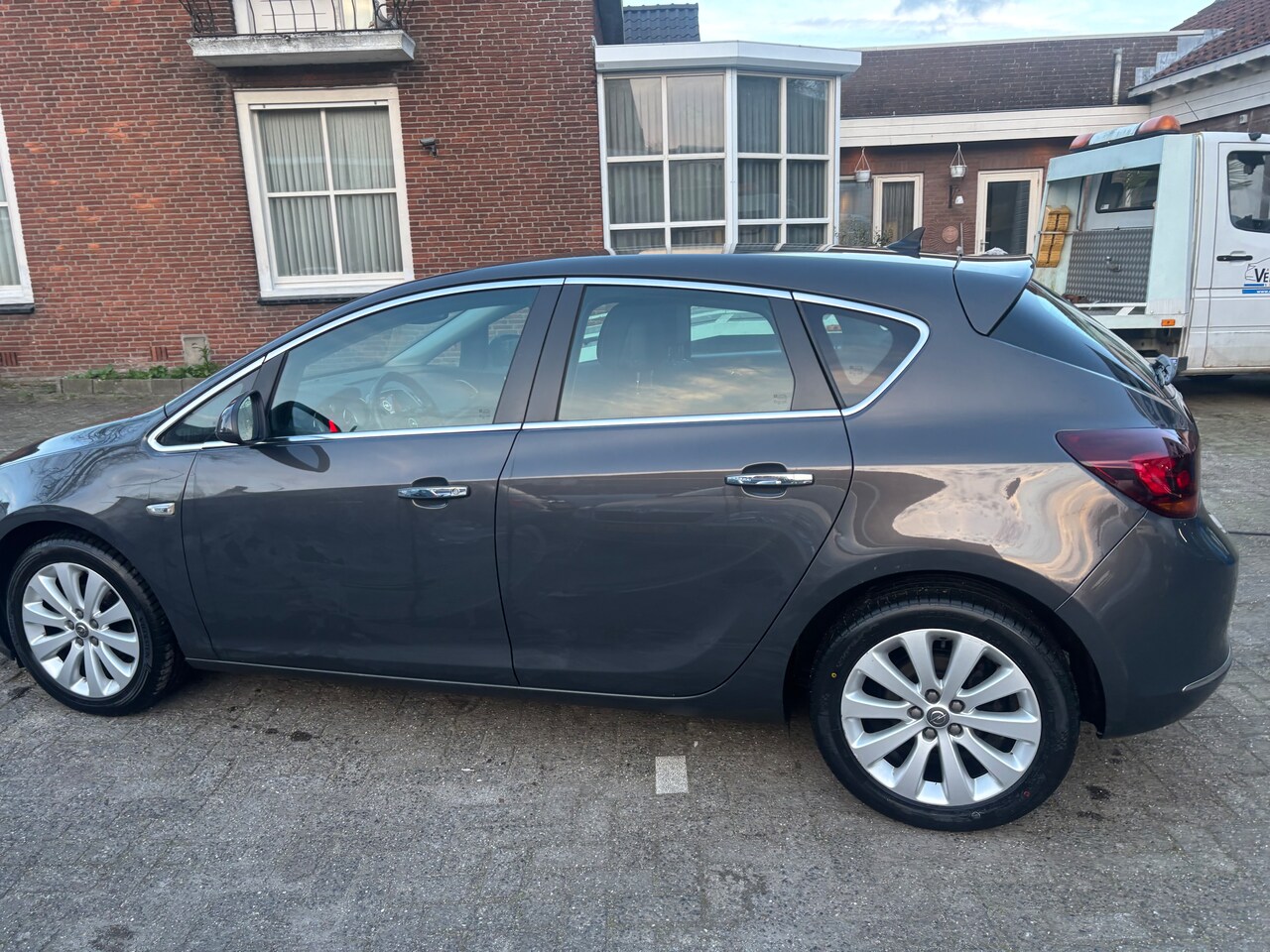 Opel Astra - 1.4 Turbo Cosmo