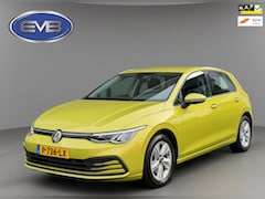 Volkswagen Golf - 1.0 TSI Golf, trekhaak, adaptief cruise controle, 1 e eigenaar, NL auto met nationale auto
