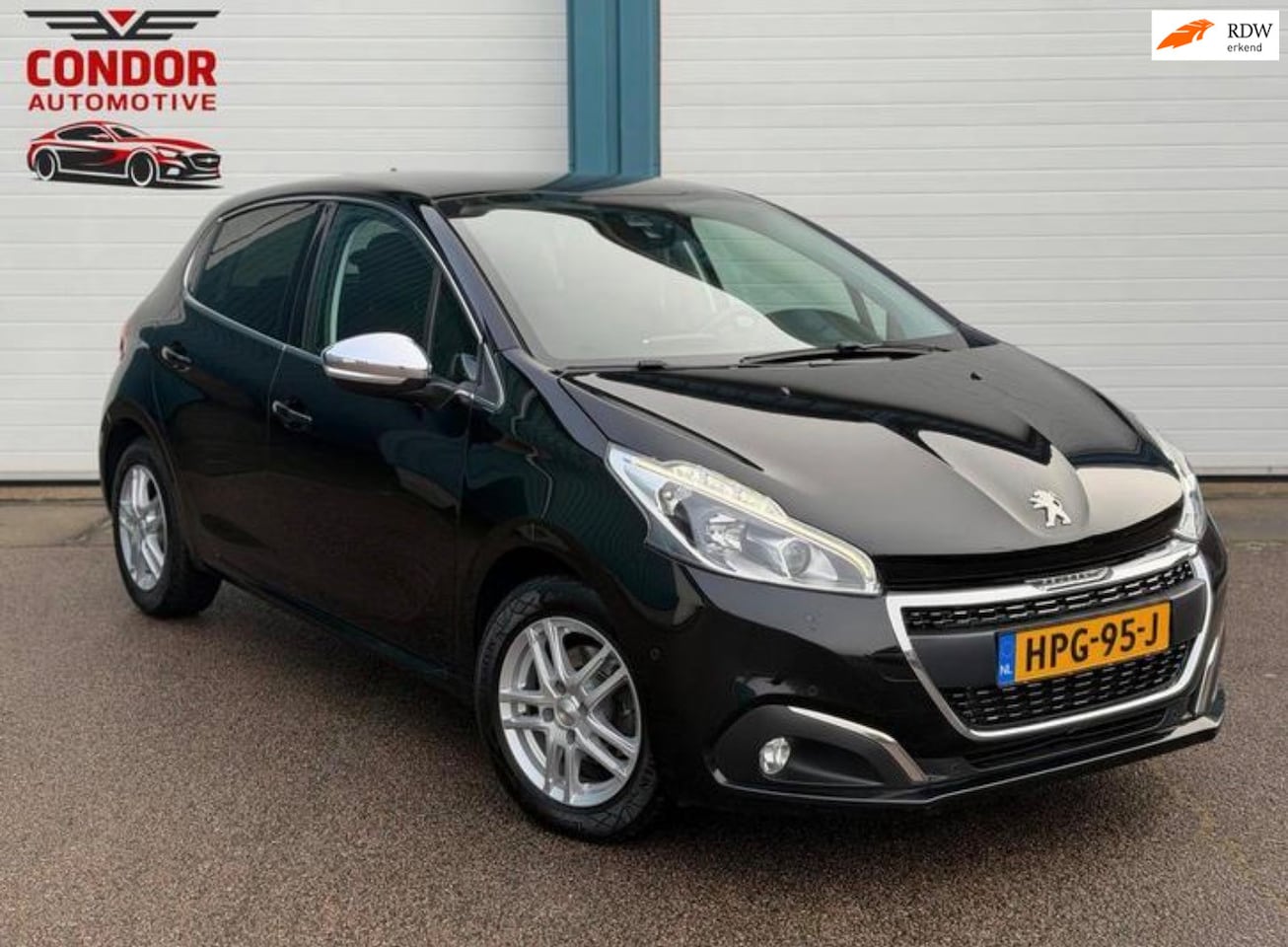 Peugeot 208 - Peugeot 208 1.2 PureTech Blue Lease Allure 110PK Automaat - AutoWereld.nl