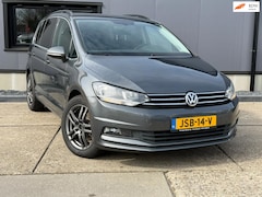 Volkswagen Touran - 1.5 TSI Comfortline 7p/carplay