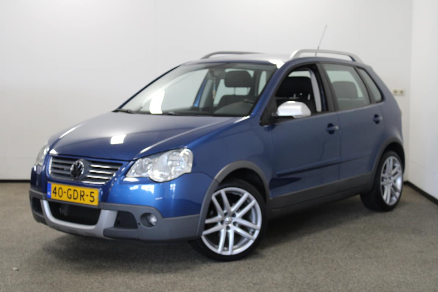 Volkswagen Polo - 1.4-16V Cross 1.4-16V Cross - AutoWereld.nl