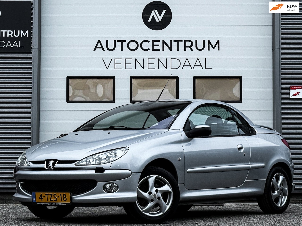 Peugeot 206 CC - 1.6-16V Cabriolet 109 PK APK 02-2027 LEDER/AIRCO - AutoWereld.nl